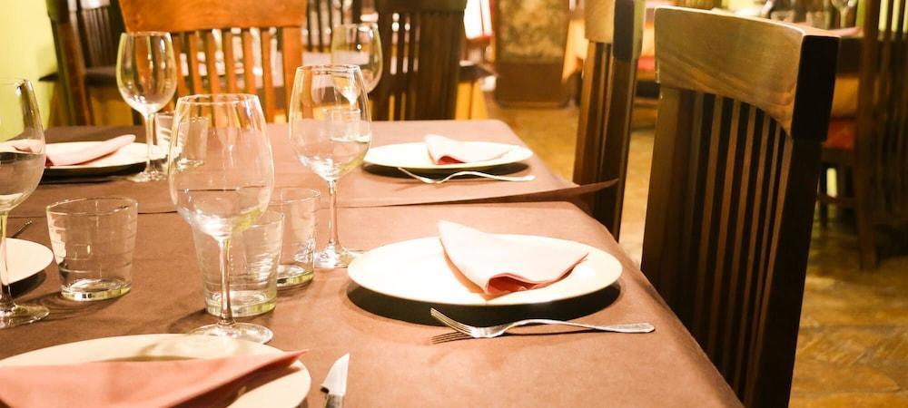 Posada Abadia De Siétamo エクステリア 写真
