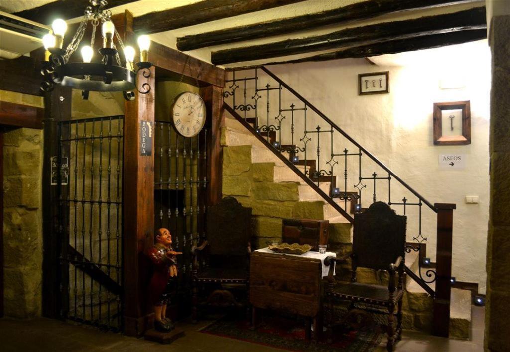 Posada Abadia De Siétamo エクステリア 写真