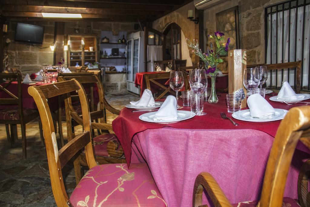 Posada Abadia De Siétamo エクステリア 写真