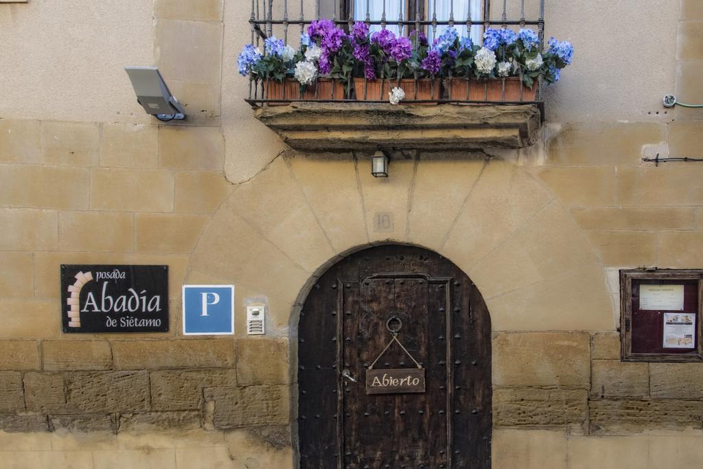 Posada Abadia De Siétamo エクステリア 写真
